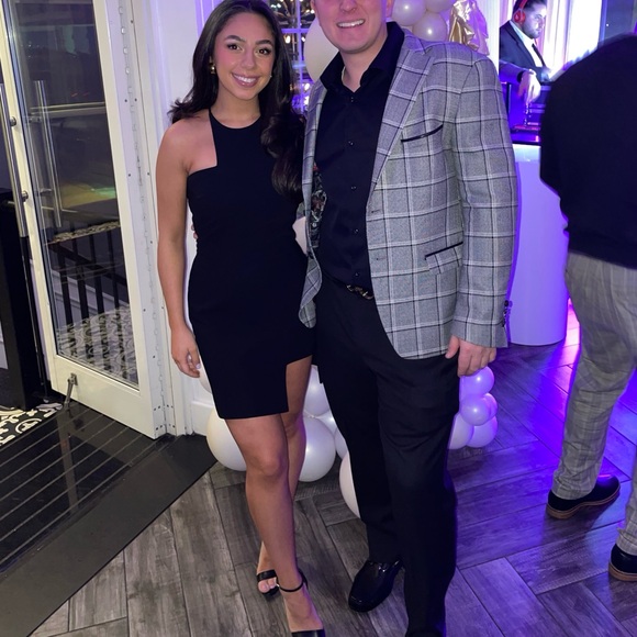 AMANDA UPRICHARD MINI BRIGGS DRESS - Picture 2 of 4